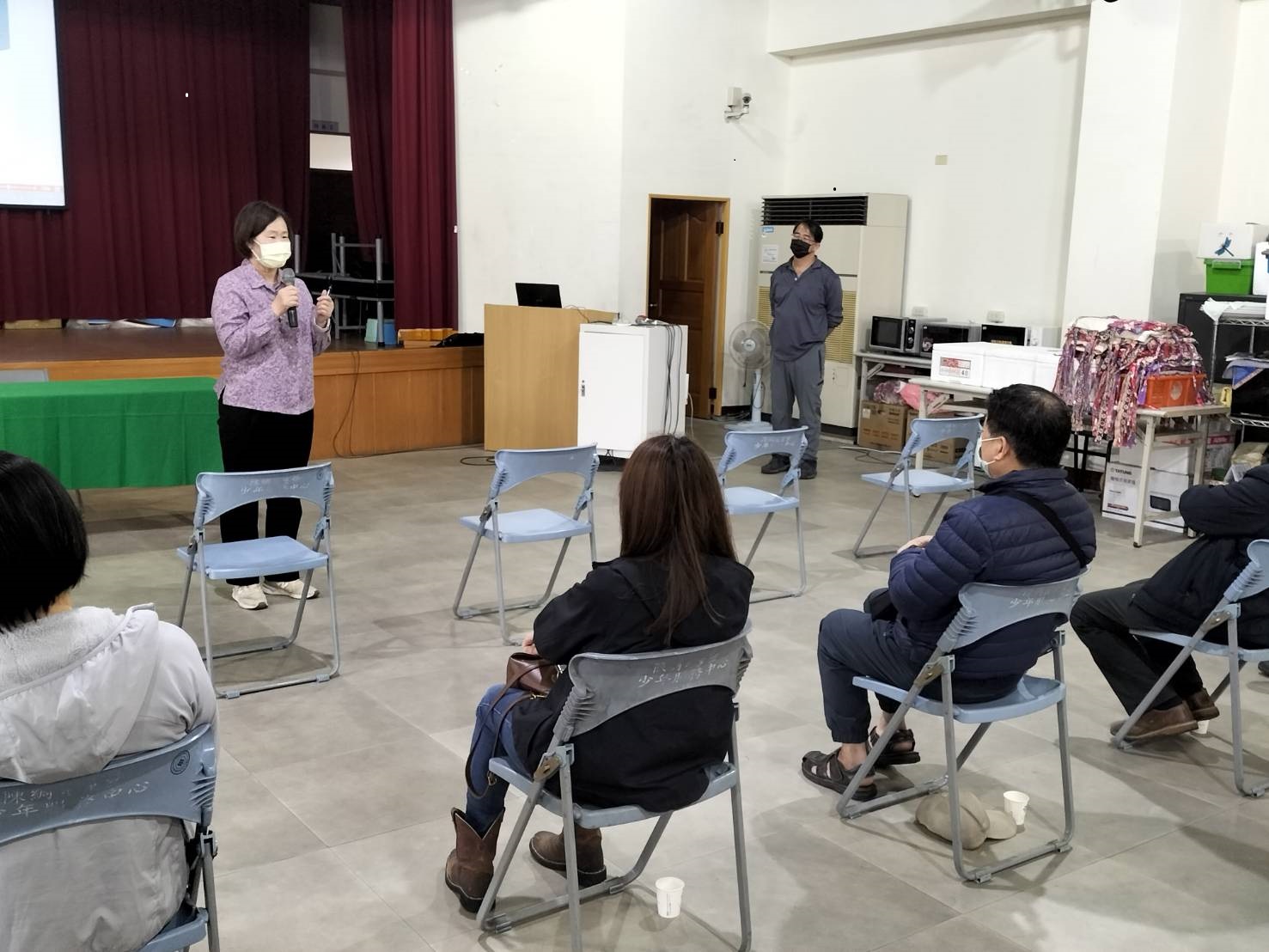 岳主任致詞