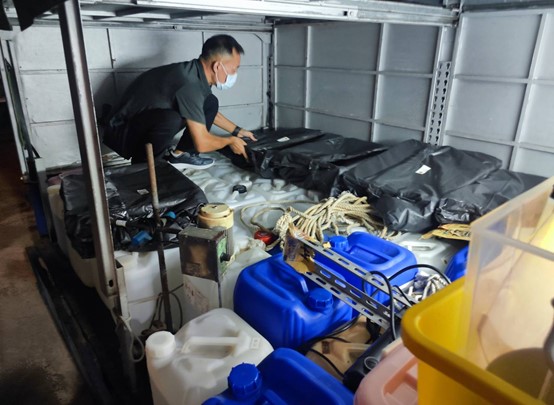 Miaoli District Prosecutor's Office and Coast Guard Administration cooperated to crack down on a large drug manufacturing factory