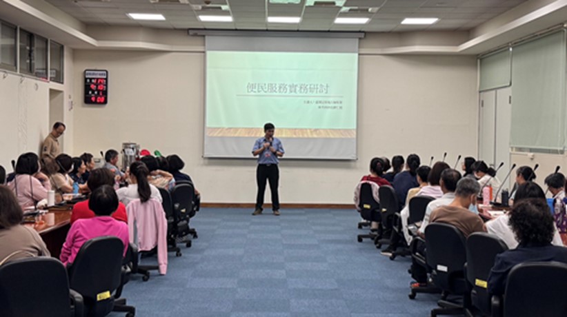政風室李主任思賢於講習前介紹講師及課程